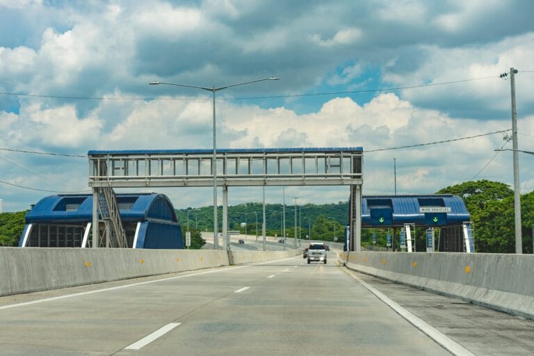 CALAX Expressway Guide: Entry & Exit Points