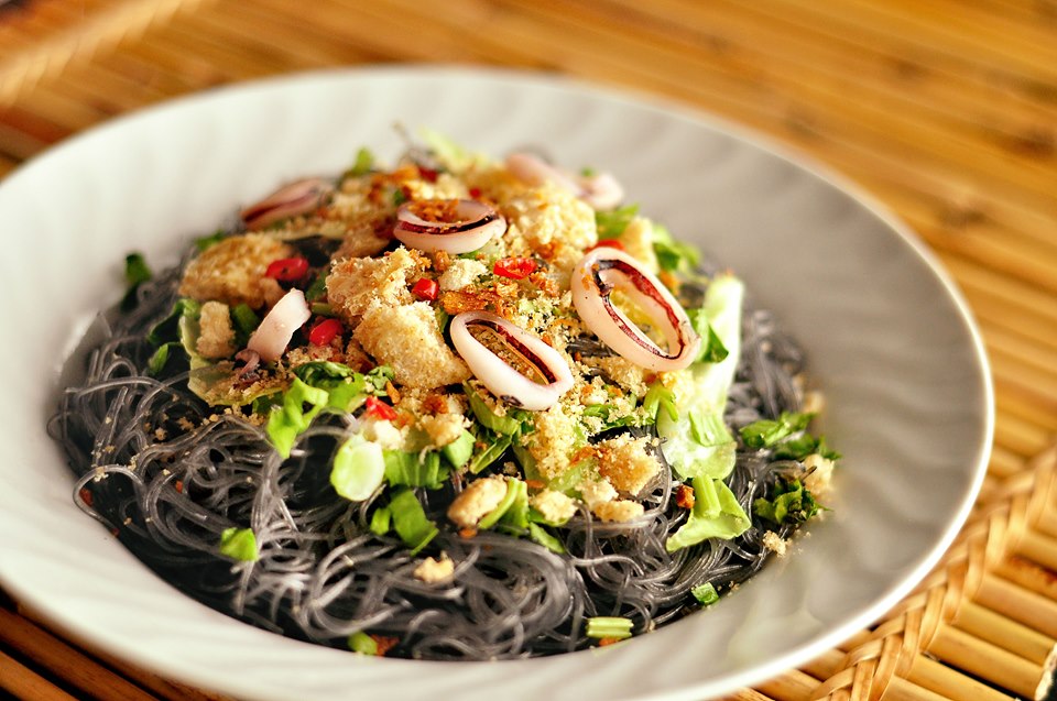 pancit pusit, cavite delicacy